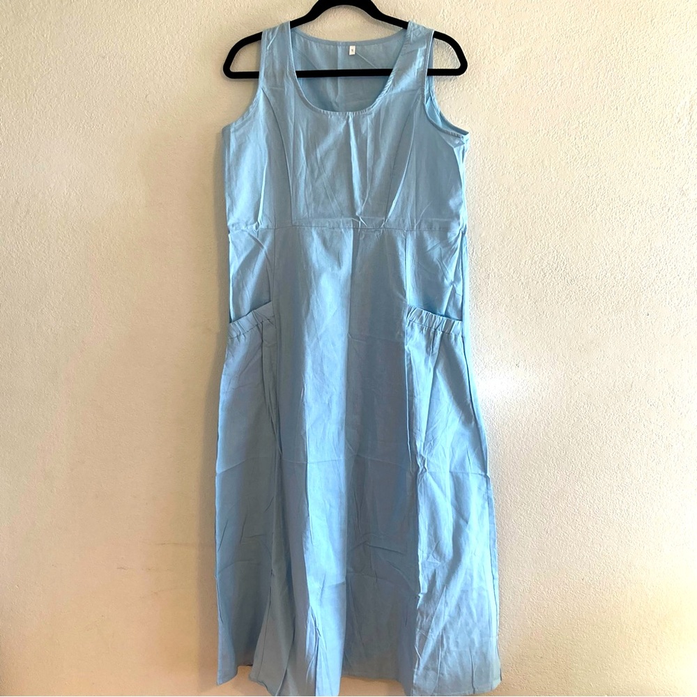 Beautiful sleeveless dress